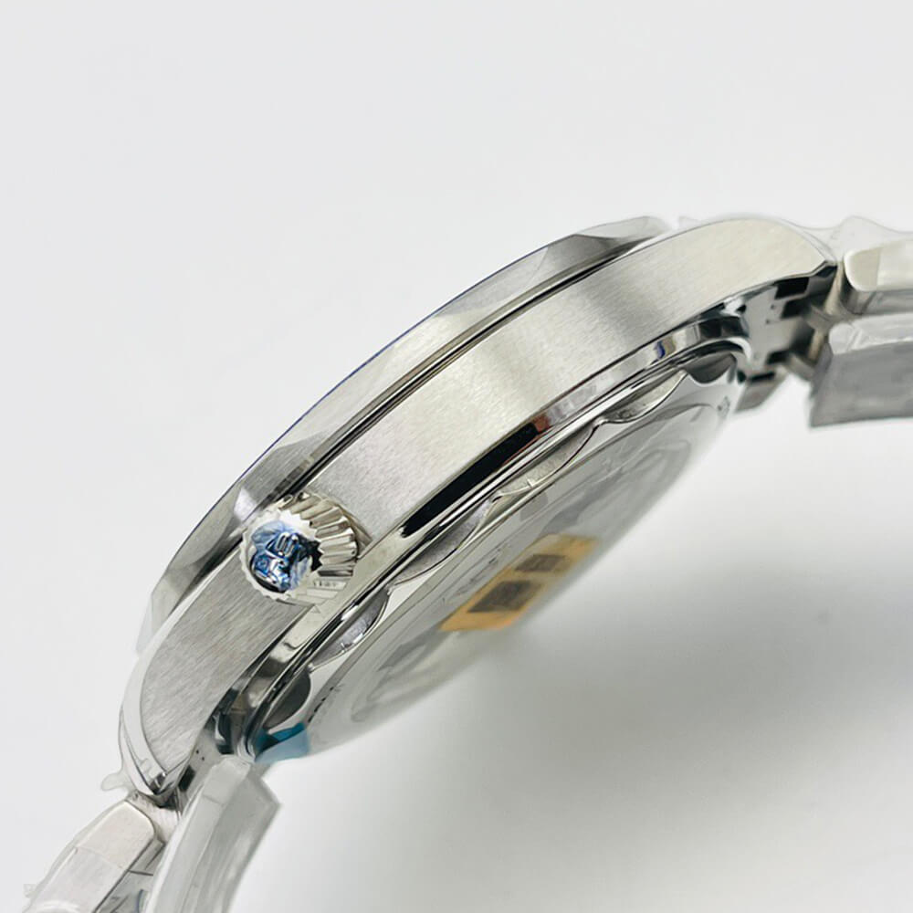 Omega Seamaster Diver 300M