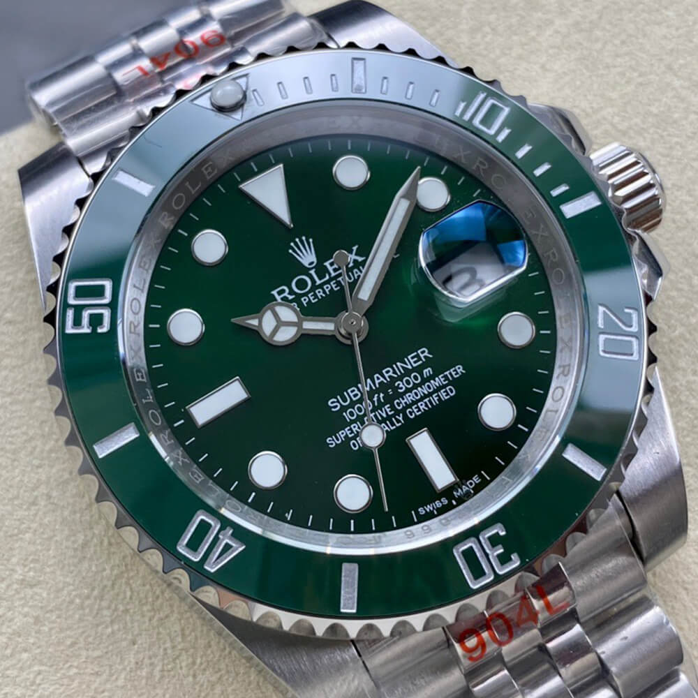 Rolex Submariner Date
