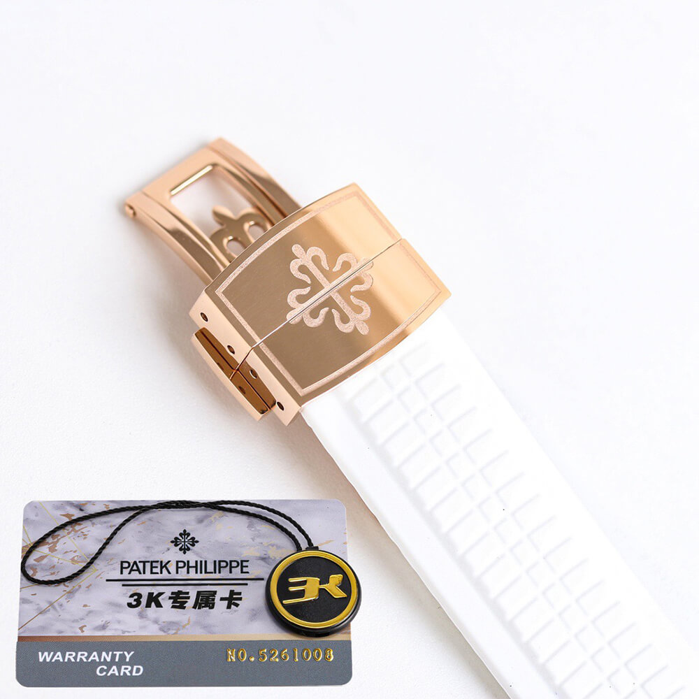 Patek Philippe Aquanaut 5261R-001